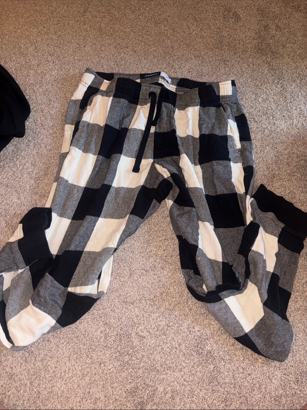 Old Navy Black White Gray Buffalo Check Jogger Pants
